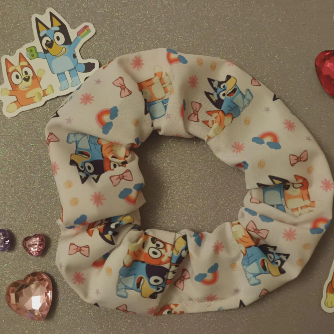 Bluey and bingo hair scrunchie 