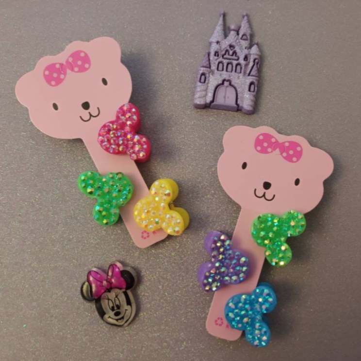 Small disney mickey mouse crystal hair claws 