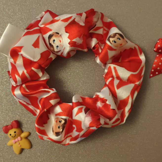 Elf on the shelf hair scrunchie 