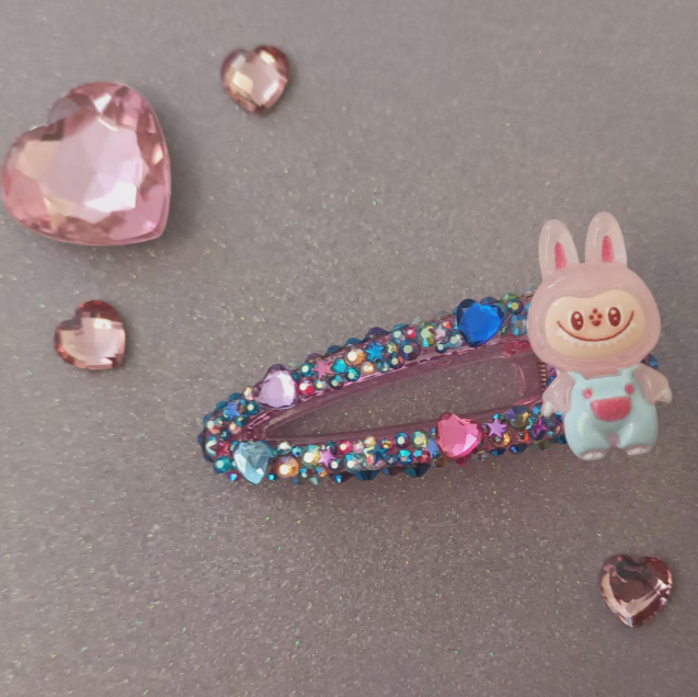 Crystal labubu hair clip 