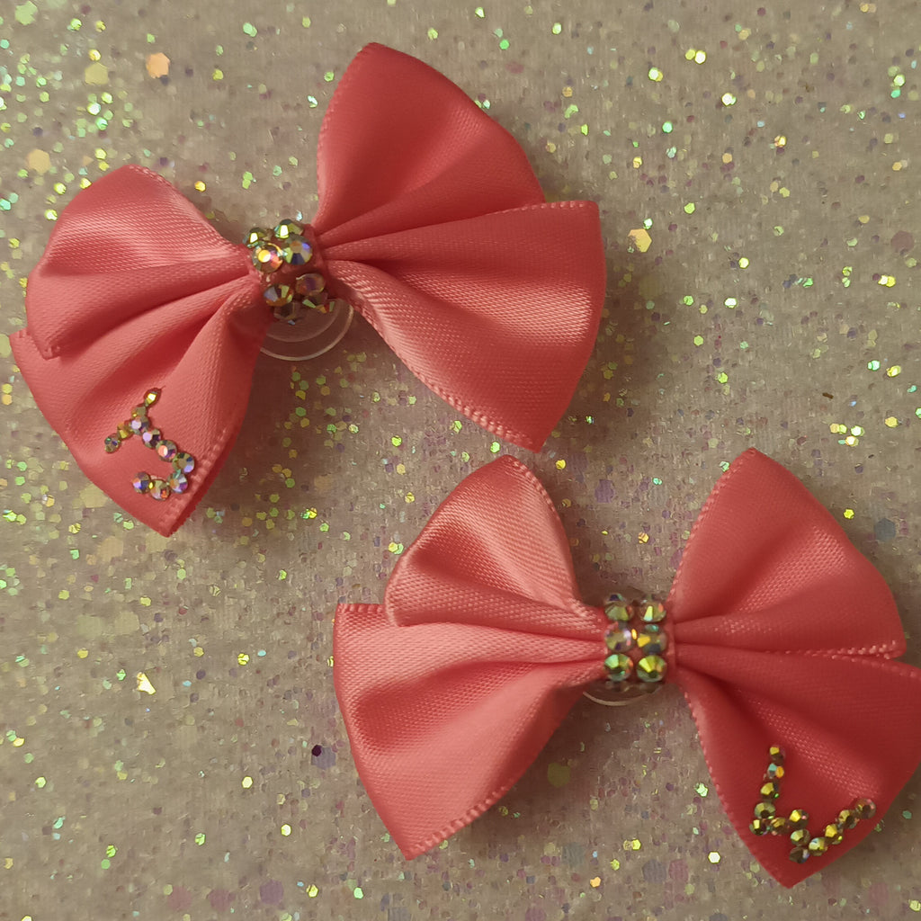 Pink croc bow charms