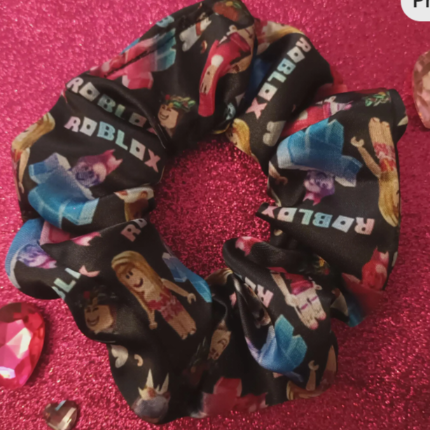 Roblox characters scrunchie 