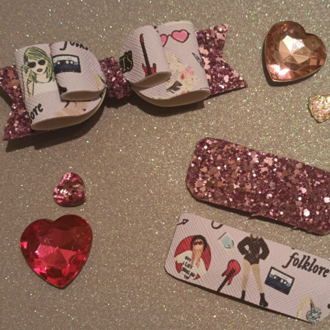 Taylor Swift album icons hair bow and clips