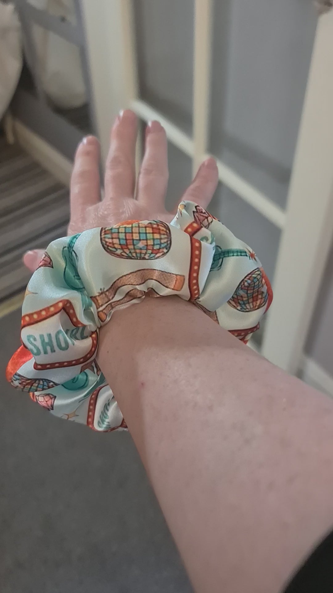 Taylor Swift Life Of A Showgirl scrunchie 🧡
