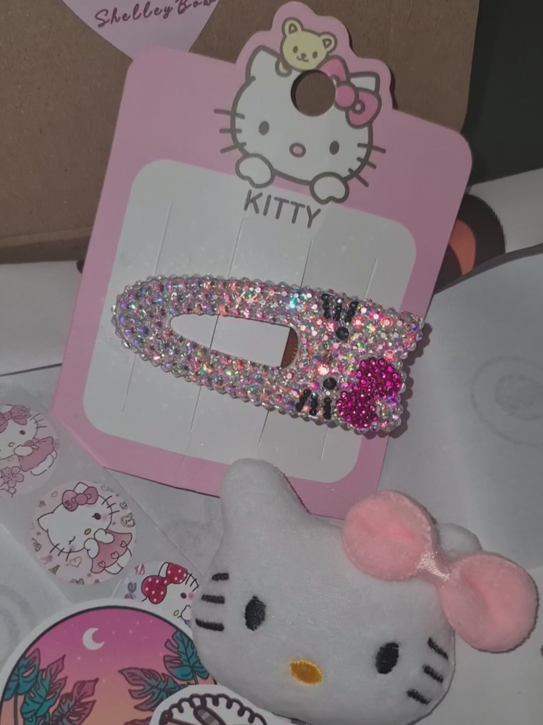 Hello Kitty crystal embellished hair slide